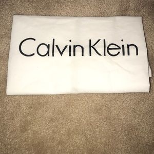 NWOT Calvin klein extra large dust-bag